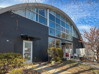 Charlottesville, VA Flex - 1144 E Market St