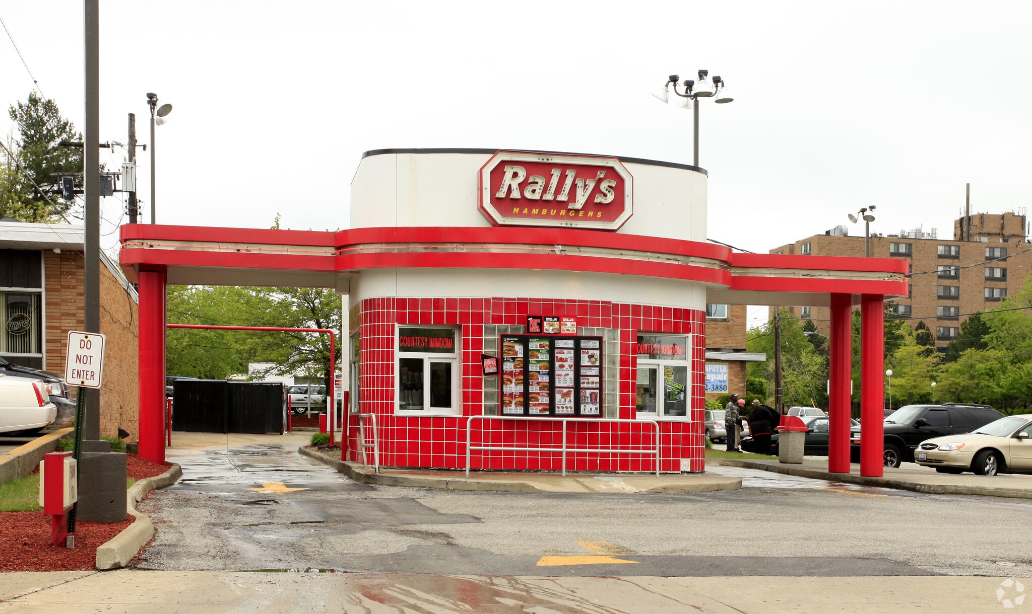 4000 Mayfield Rd, South Euclid, OH for Rent