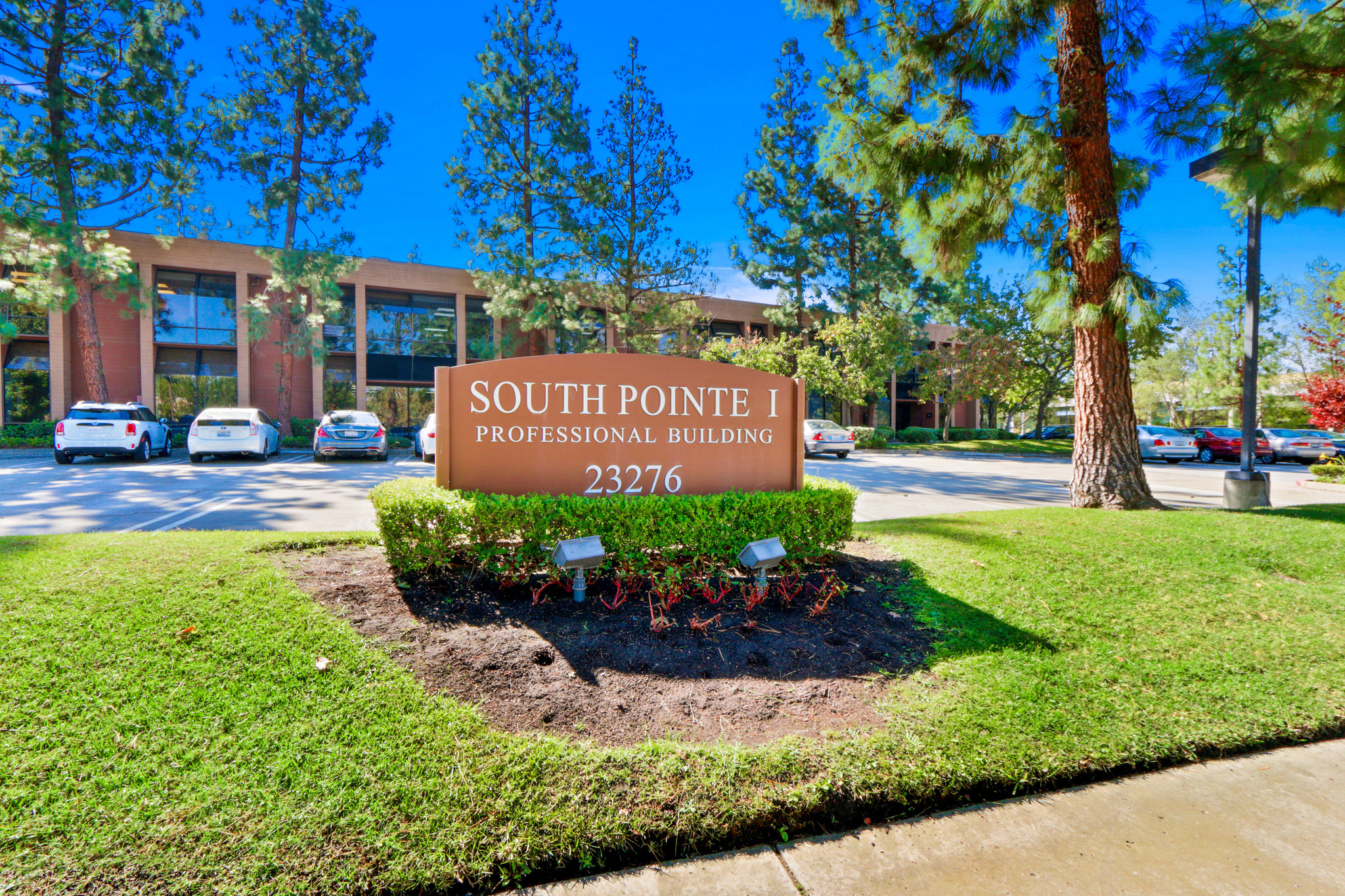 23276 S Pointe Dr, Laguna Hills, CA for Rent