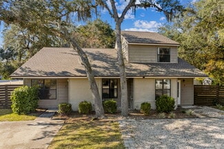 Fernandina Beach, FL Multi-Family - 7 Jasmine Pl