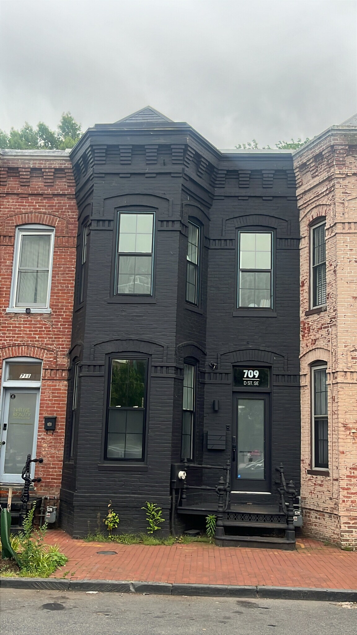 709 D St SE, Washington, DC for Rent