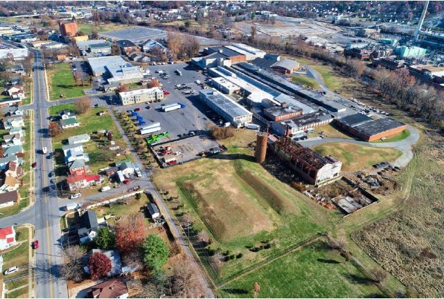 200 W 12th St, Waynesboro, VA for Rent