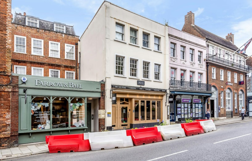 10 High St, Windsor, BKS for Rent