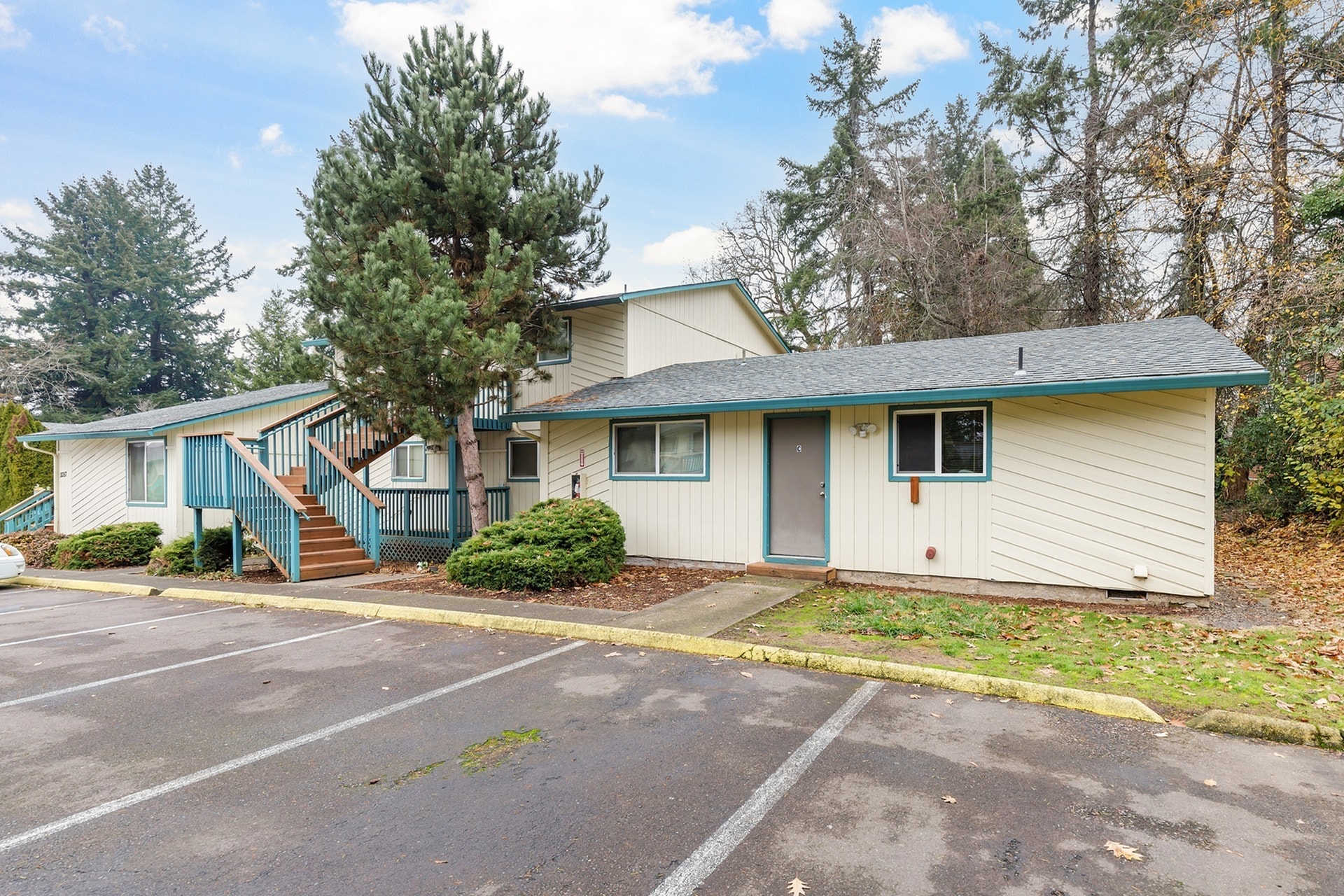 11349 SW Greenburg Rd, Portland, OR for Sale