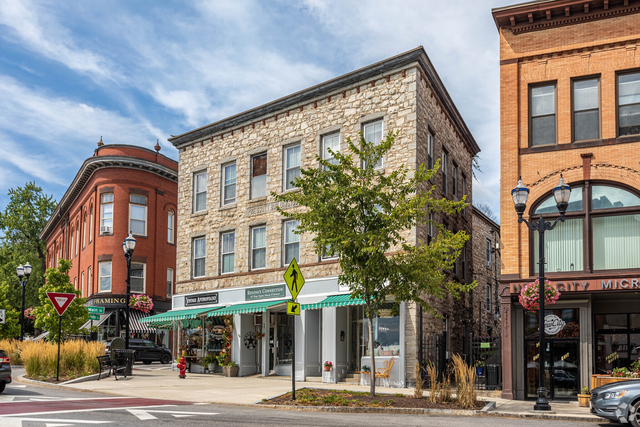 20-24 Main St, Hudson, MA for Rent