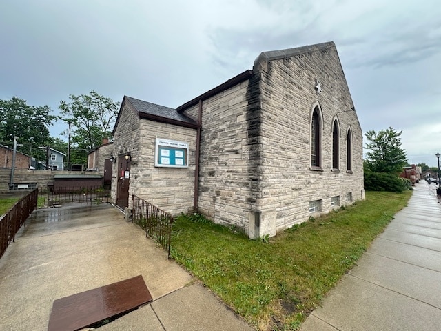 201 N Broad St, Griffith, IN for Sale
