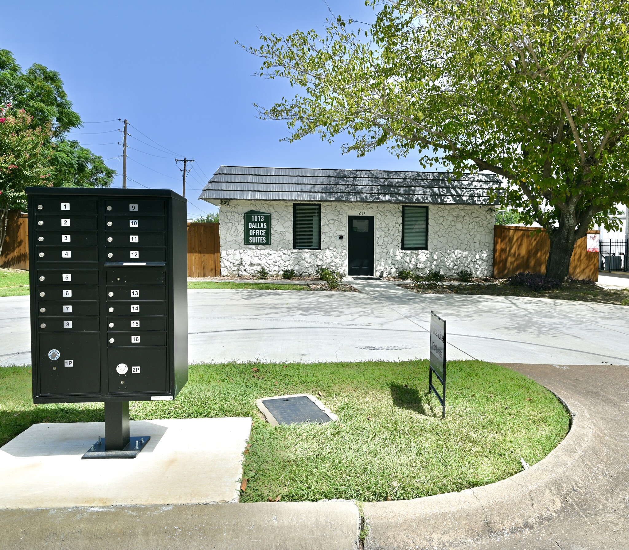 1013 E Dallas St, Mansfield, TX for Rent