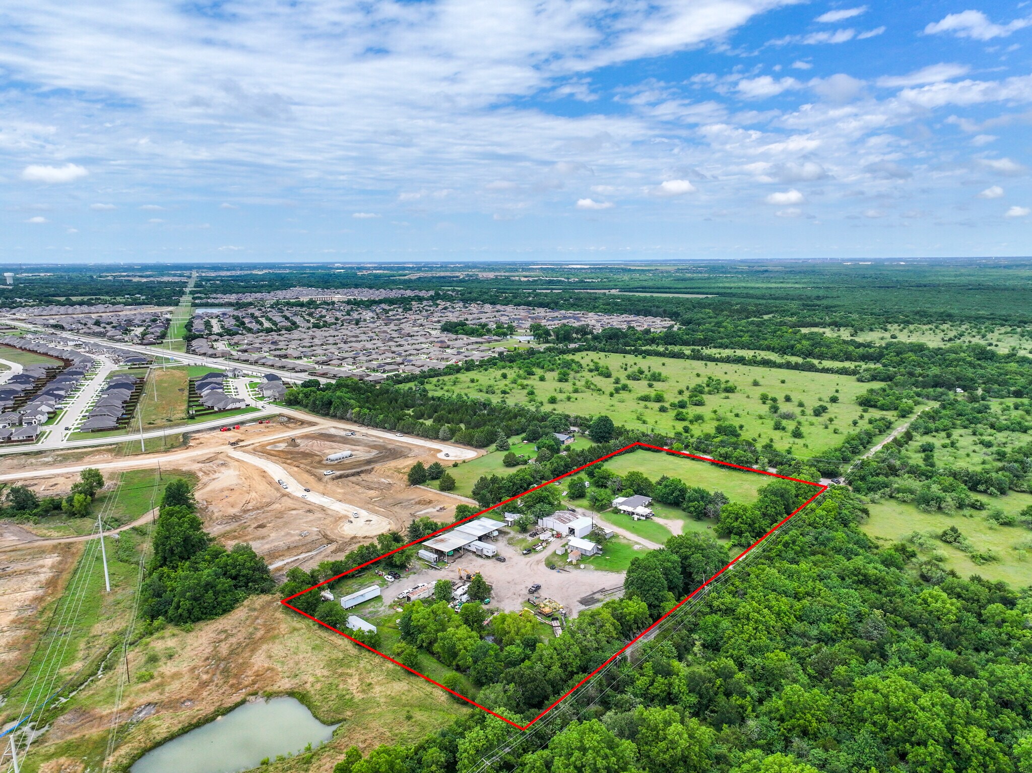 2409 E Simonds Rd, Seagoville, TX for Sale