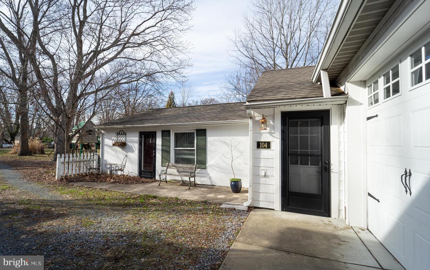 405 Winchester Creek Rd, Grasonville, MD for Rent