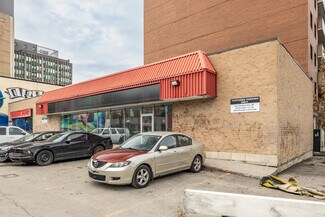 Ottawa, ON Freestanding - 331-333 Rideau St