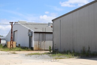 Hazlehurst, GA Industrial - 2-4 N Gill St