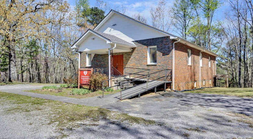 7026 Church rd, Gardendale, AL for Sale