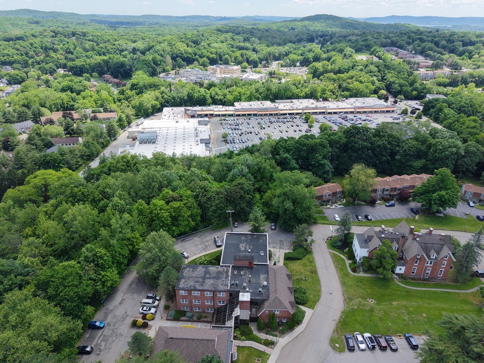 2 Stowe Rd, Peekskill, NY for Rent