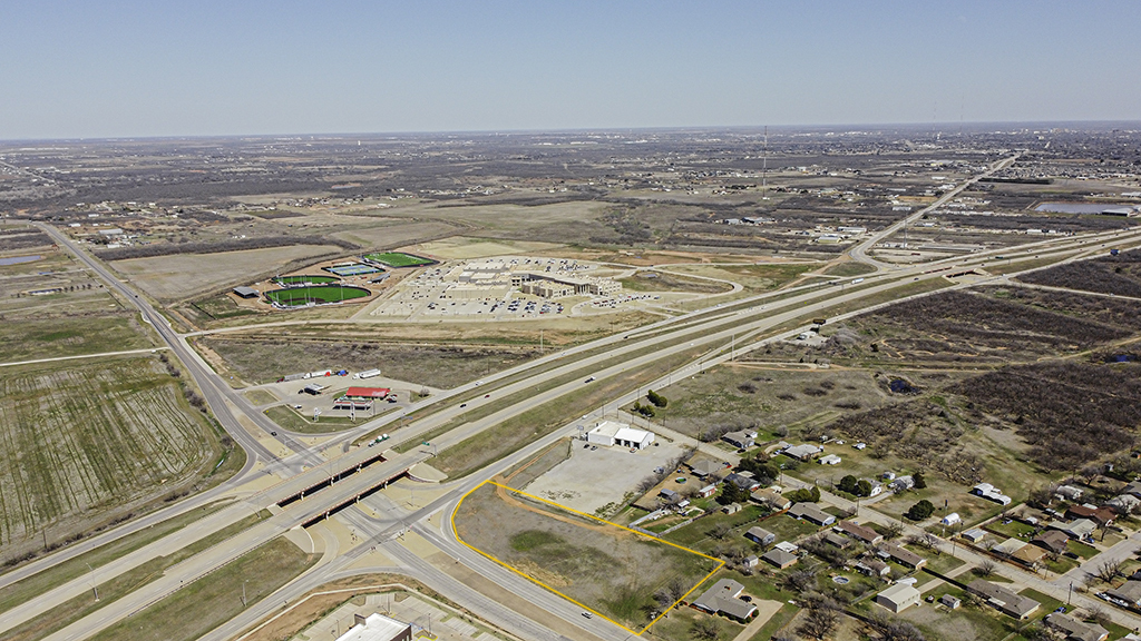 6774 Pkwy, Wichita Falls, TX for Sale