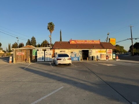 527 S Sunrise Ave, Madera, CA for Sale
