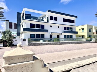 Hollywood, FL Apartments - 2203 N Surf Rd