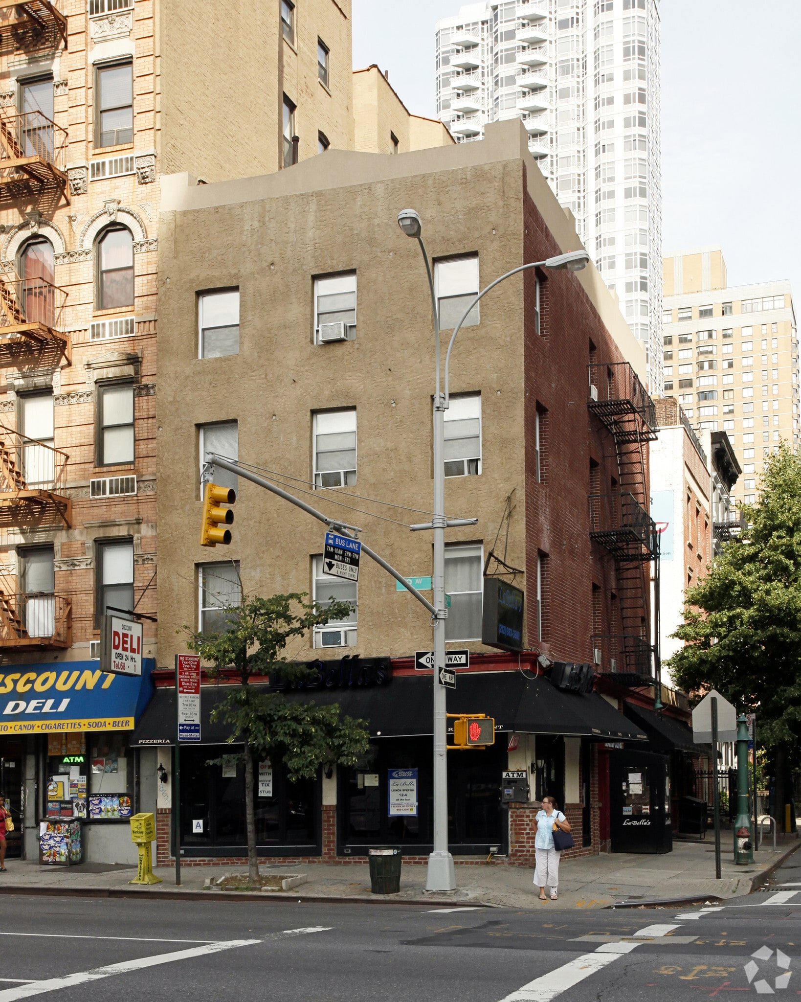 581 Second Ave, New York, NY for Rent