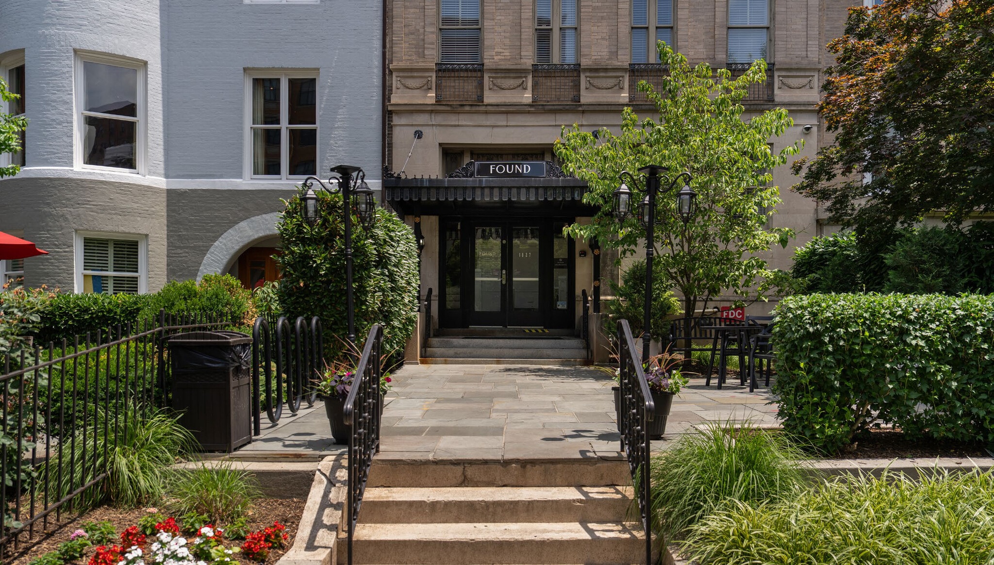 1627 16th St NW, Washington, DC for Sale