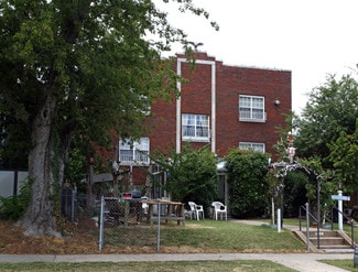 Tulsa, OK Apartments - 1408 S Troost Ave