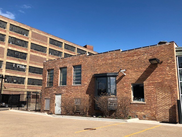 1000 N North Branch St, Chicago, IL for Rent