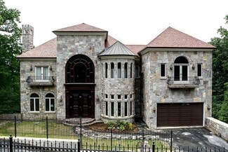 McLean, VA Specialty - 612 Rivercrest Dr