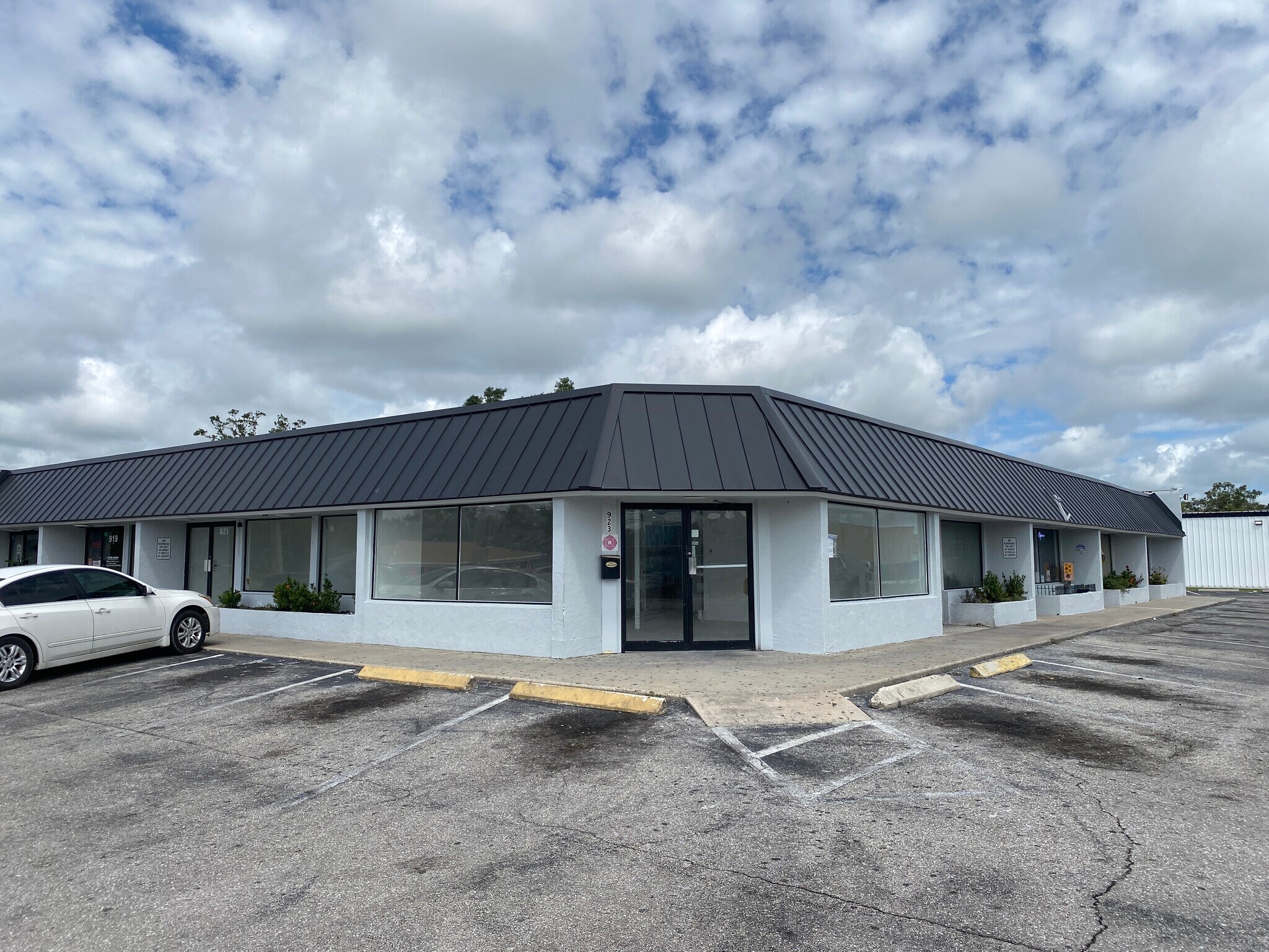 917-923 E Oak St, Arcadia, FL for Rent