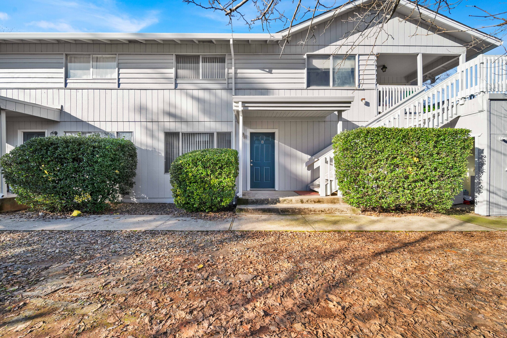1091 Del Sol Pl, Redding, CA for Sale
