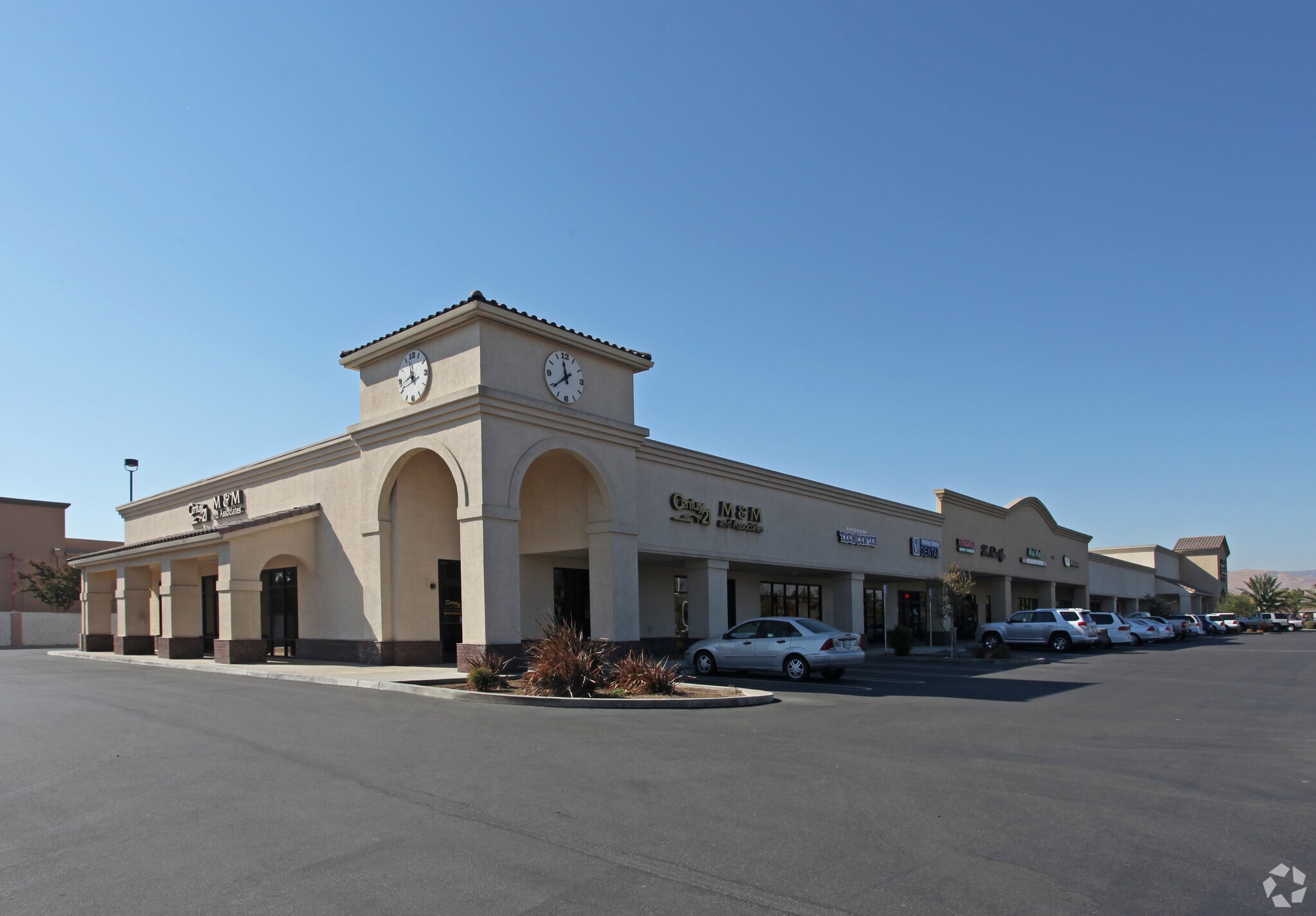 1040 W Las Palmas Ave, Patterson, CA for Rent