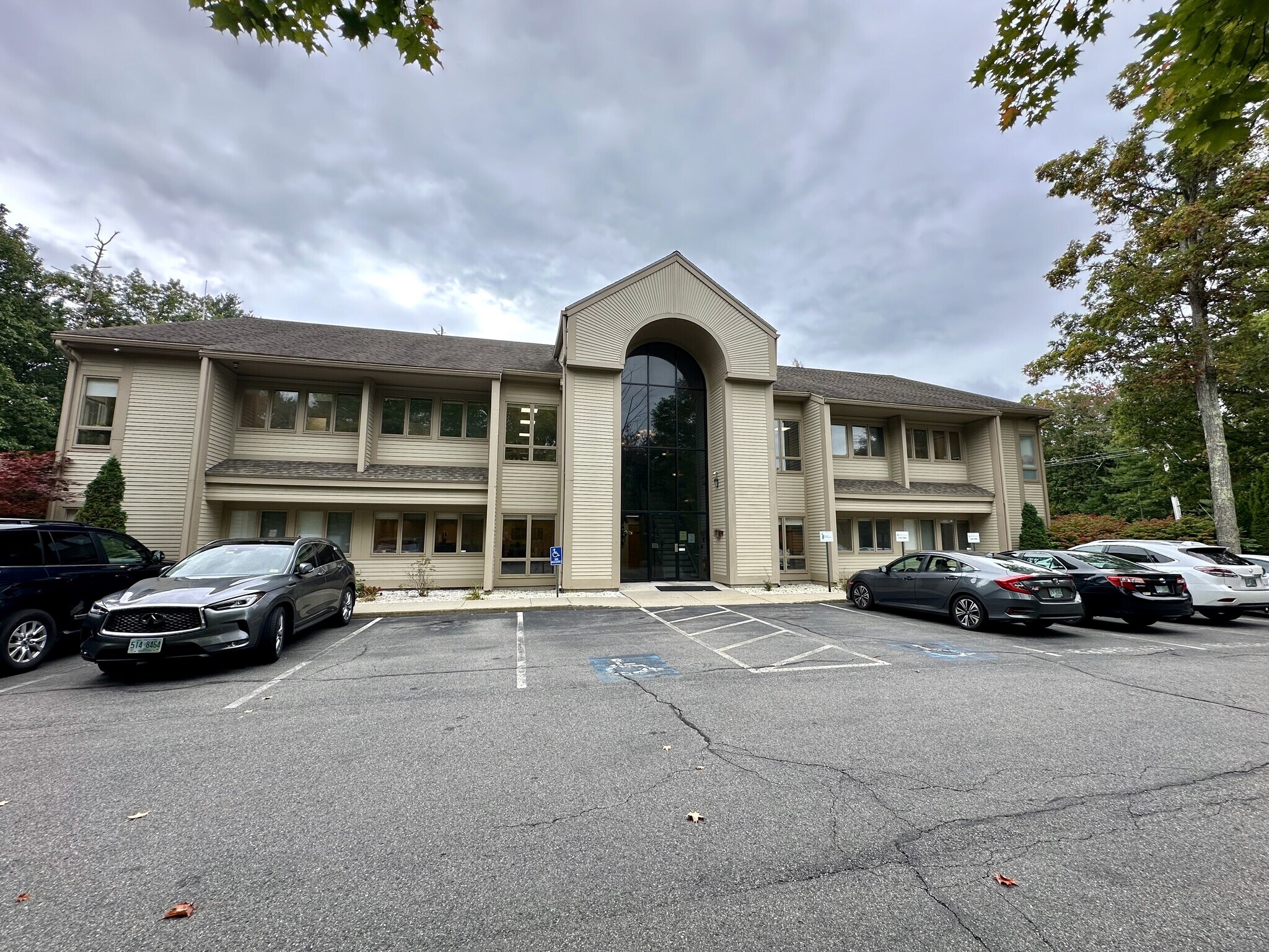 103 Stiles Rd, Salem, NH for Rent