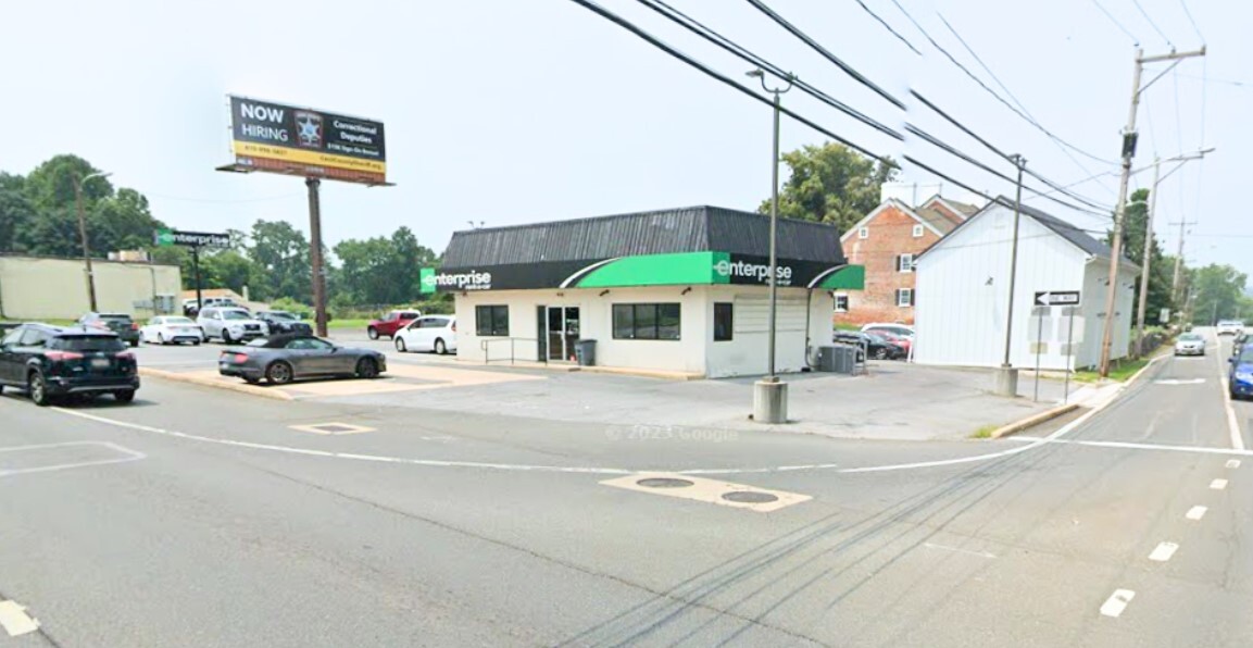 2405 Pulaski Hwy, Newark, DE for Sale