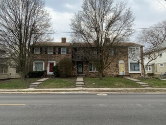 Sylvania, OH Apartments - 5743-5747 Summit St