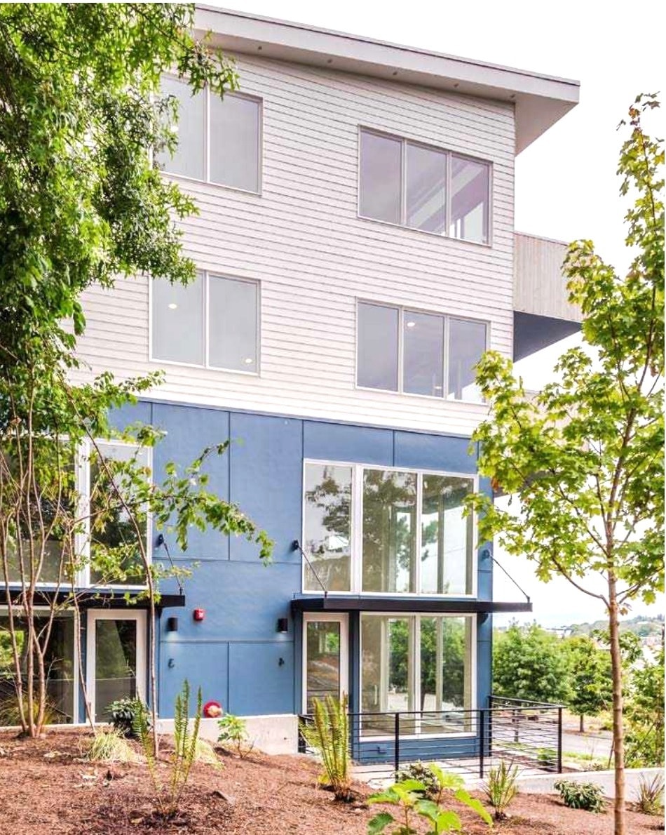 3402 15th Ave W, Seattle, WA for Sale
