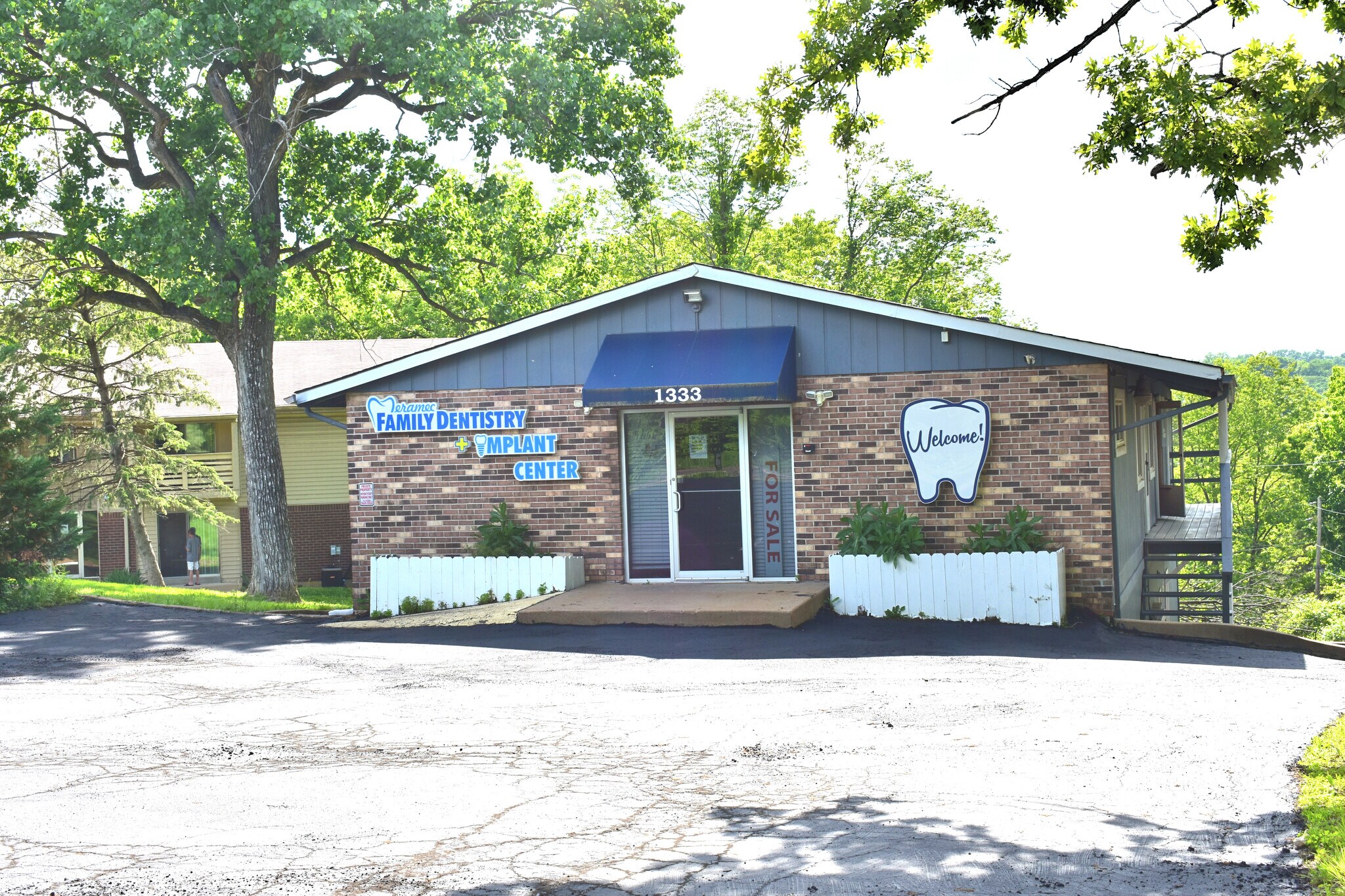 1333 W Outer 21 Rd, Arnold, MO for Sale