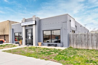 Mission, KS Retail - 5918 Broadmoor St