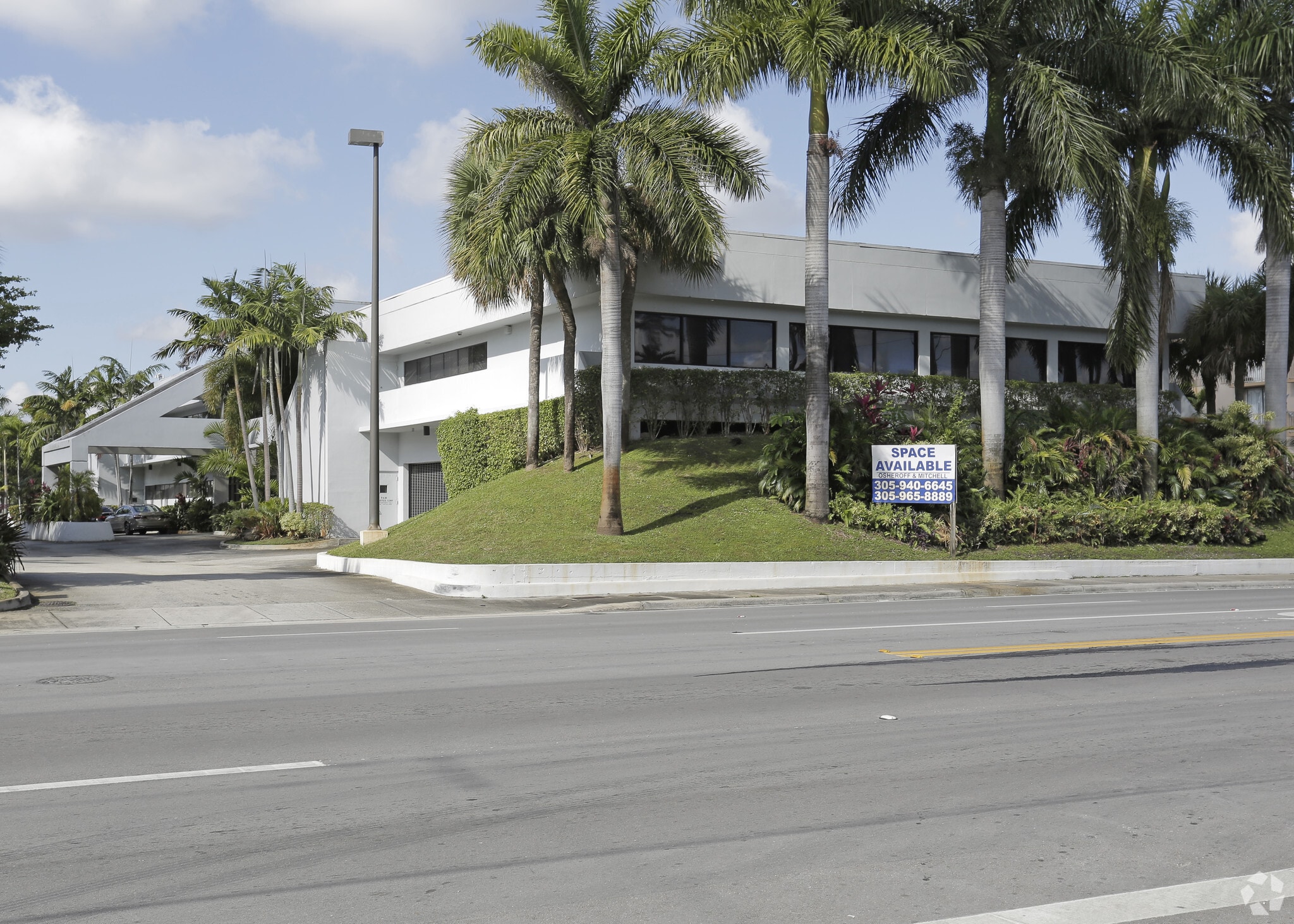 16400 NW 2nd Ave, Miami, FL for Rent