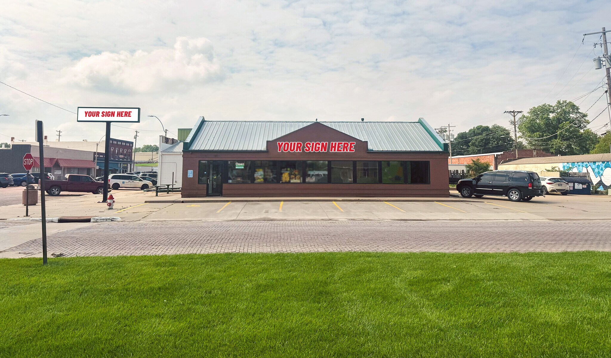 101 Main St, Halstead, KS for Sale