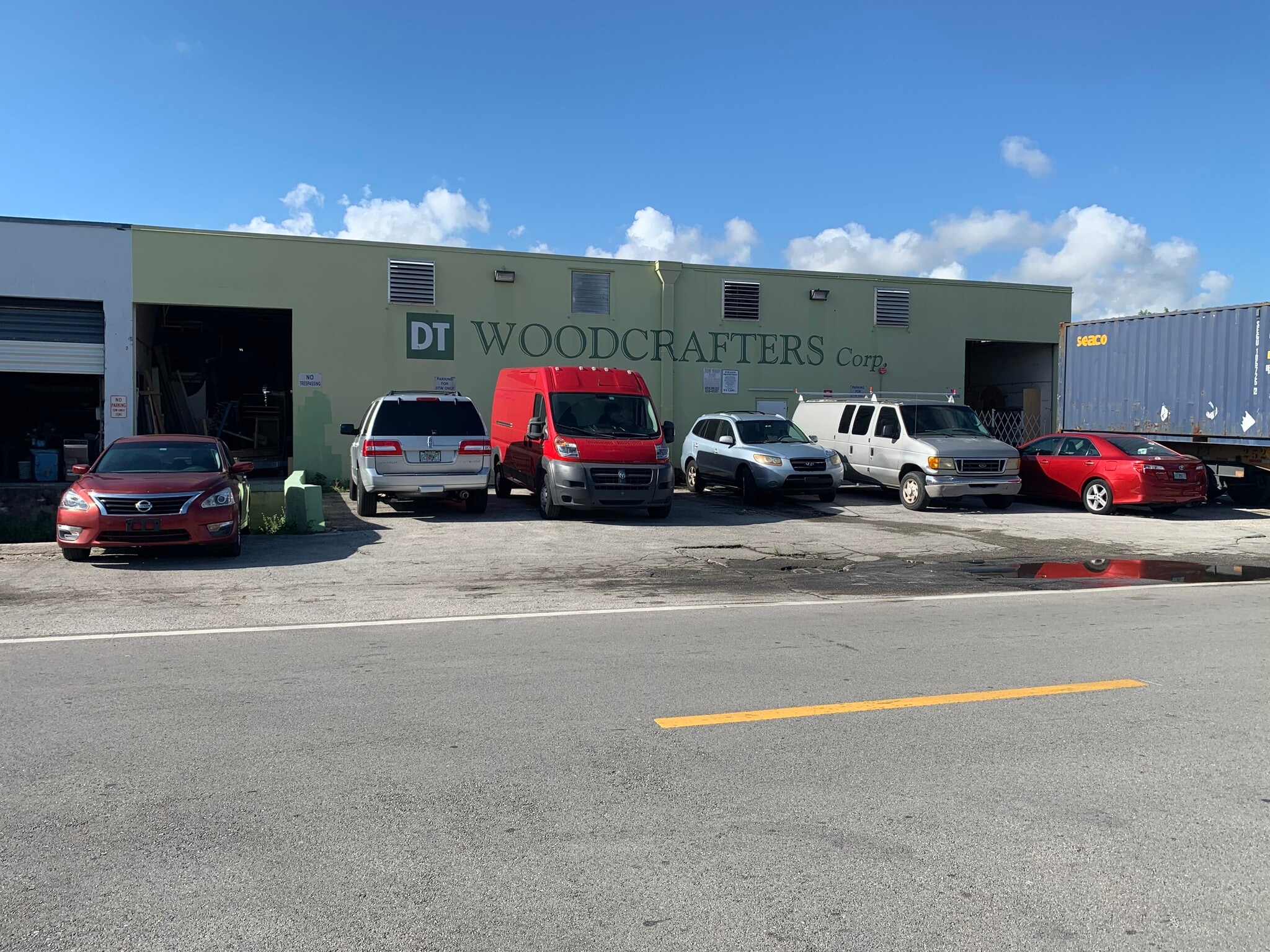 1675 W 31st Pl, Hialeah, FL for Rent