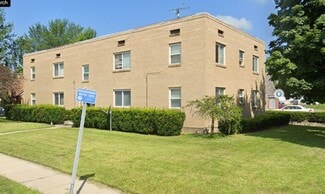 Dayton, OH Apartments - 15 W Maplewood Ave