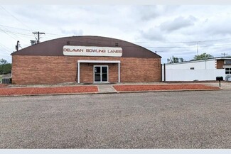 Delavan, IL Bowling Alley - 220 E 5th St