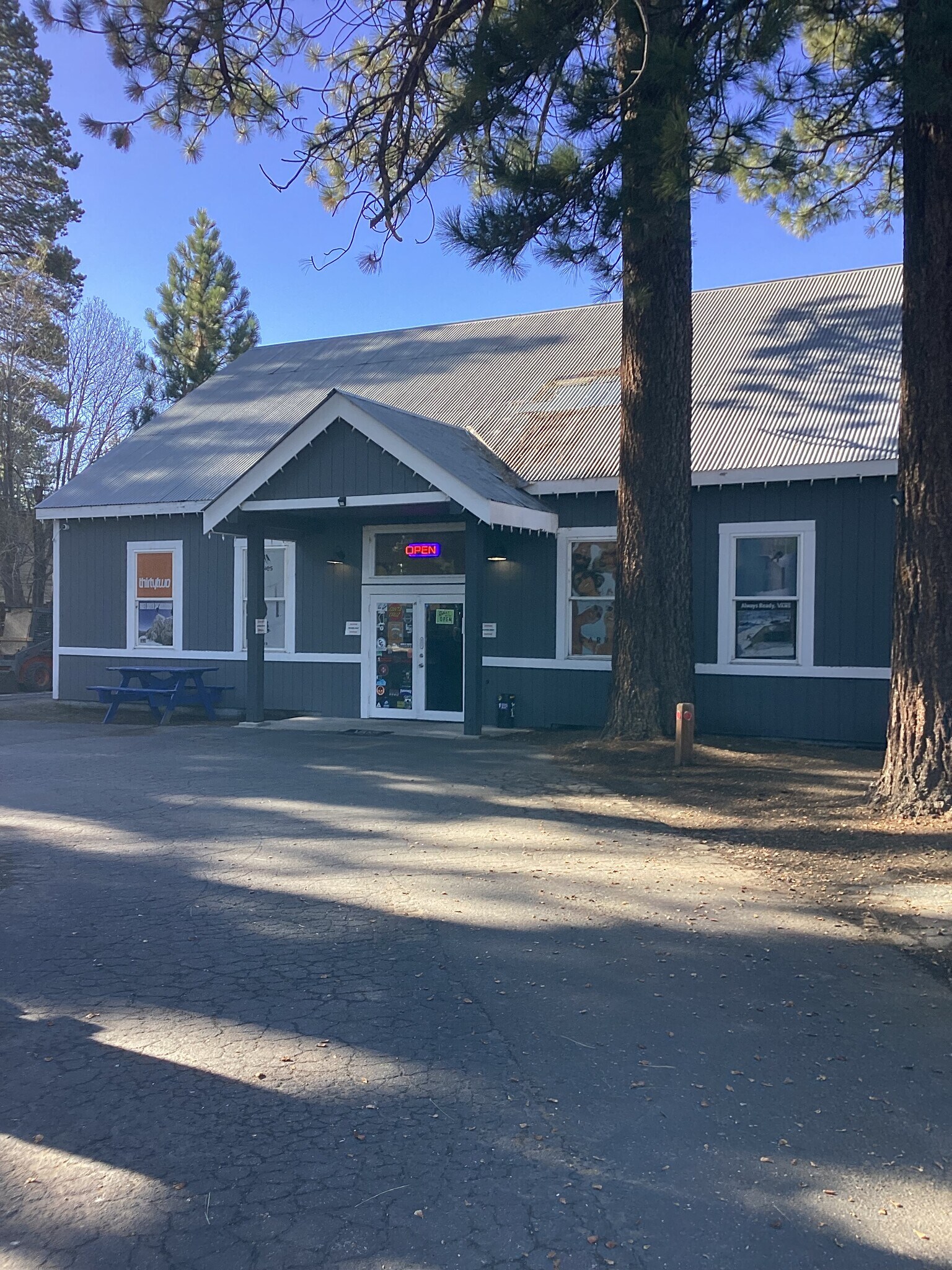 3542 Lake Tahoe Blvd, South Lake Tahoe, CA for Sale