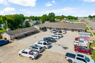 Skiatook, OK Office/Retail - 201 W Rogers Blvd