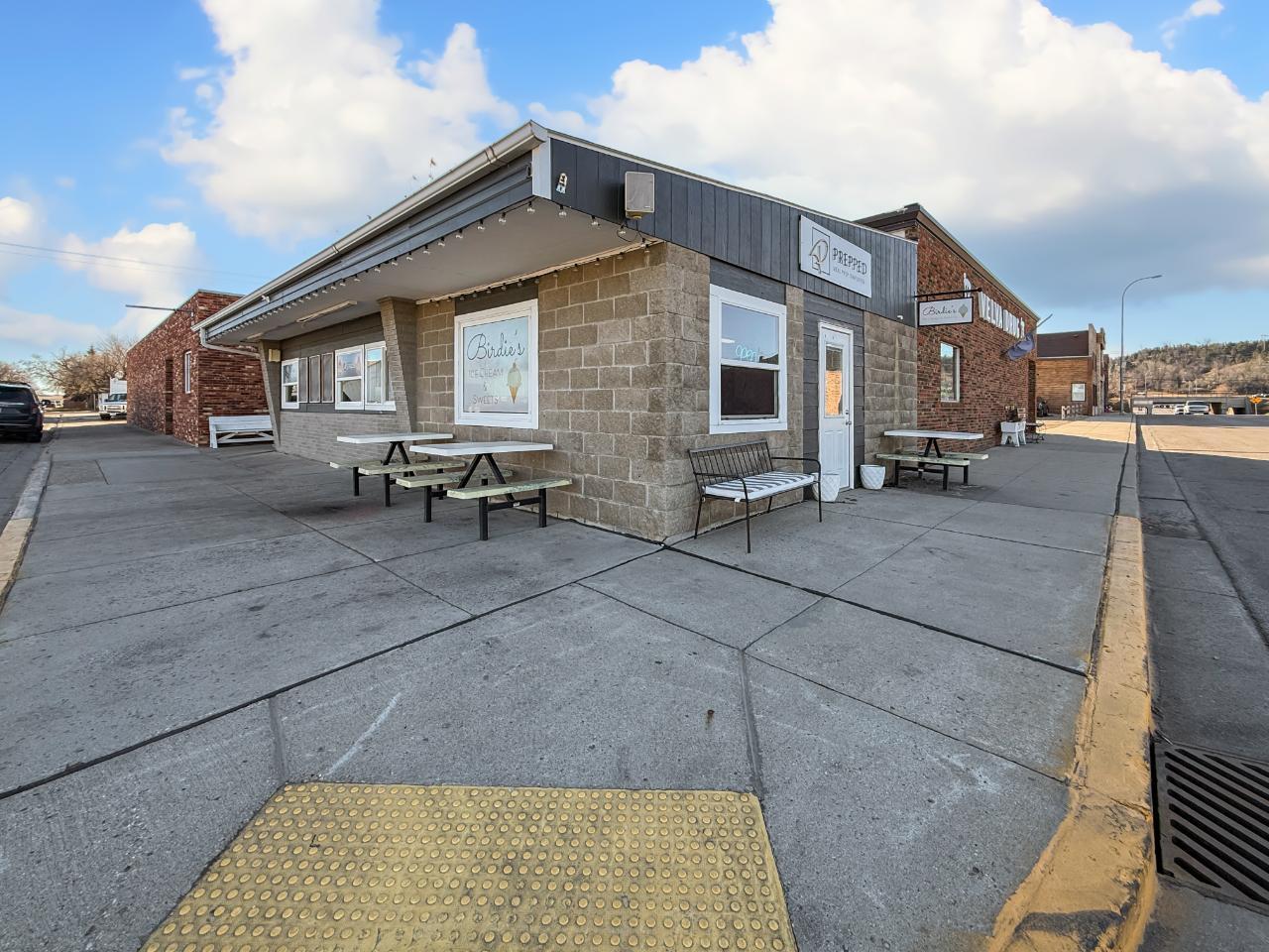 22 Main St, Velva, ND for Sale