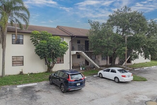 Lake Worth, FL Apartments - 3253-3303 Kirk Rd