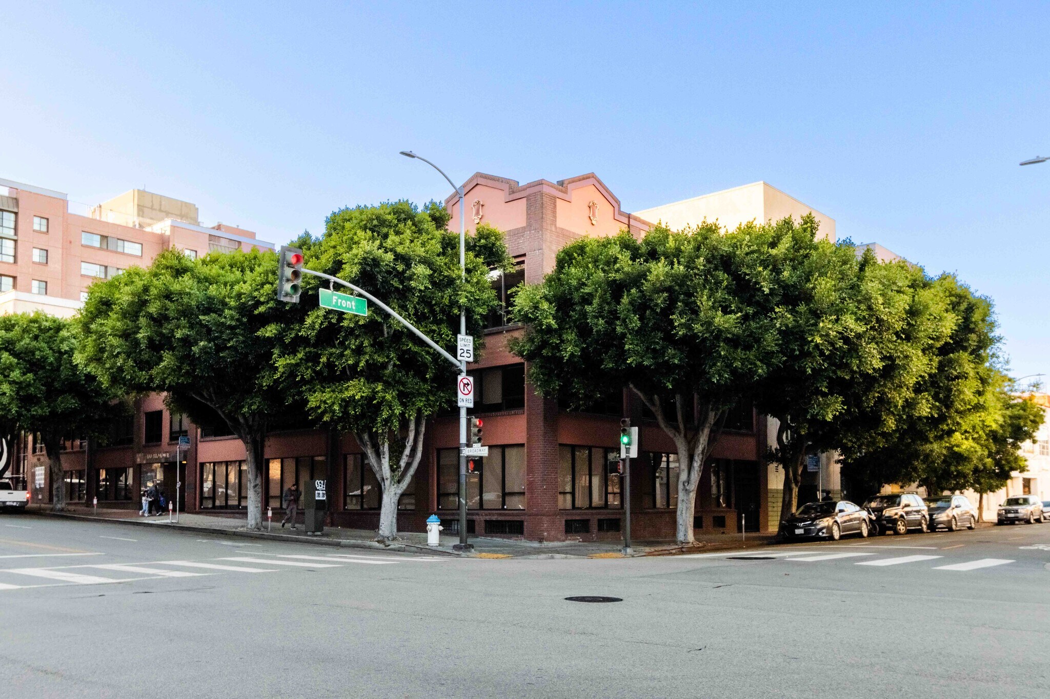 100-120 Broadway, San Francisco, CA for Rent