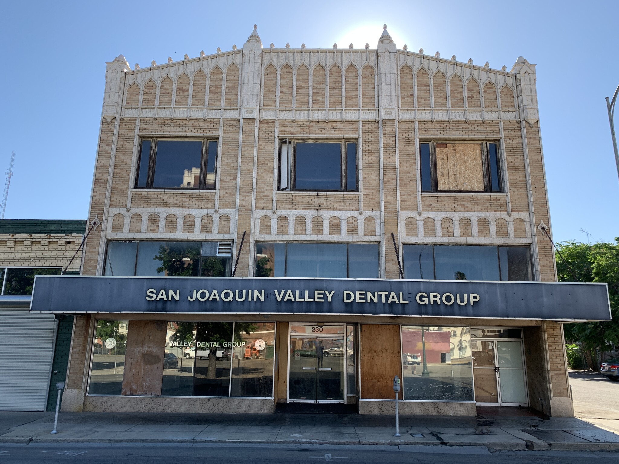 230 N California St, Stockton, CA for Sale