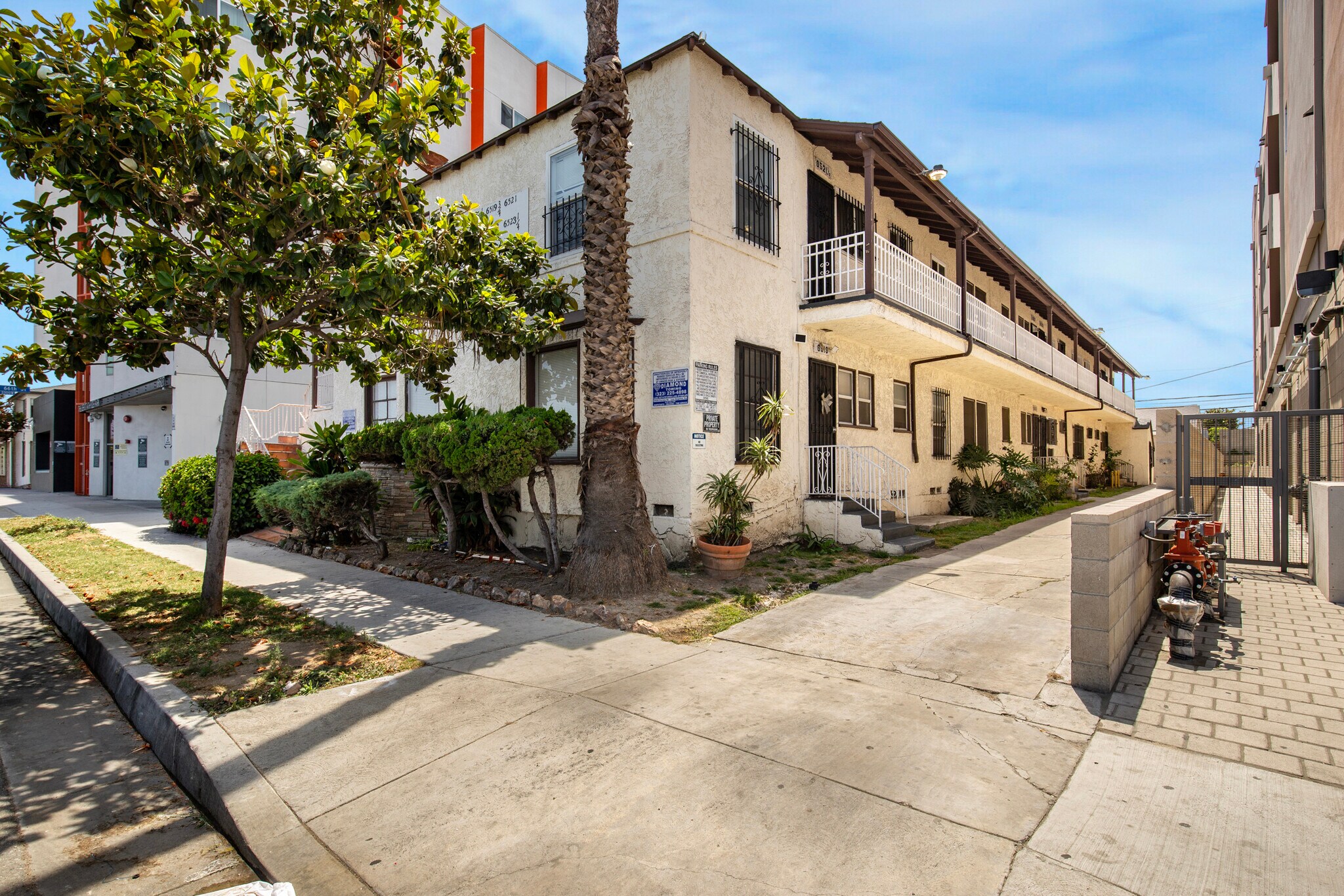 6519 Crenshaw Blvd, Los Angeles, CA for Sale