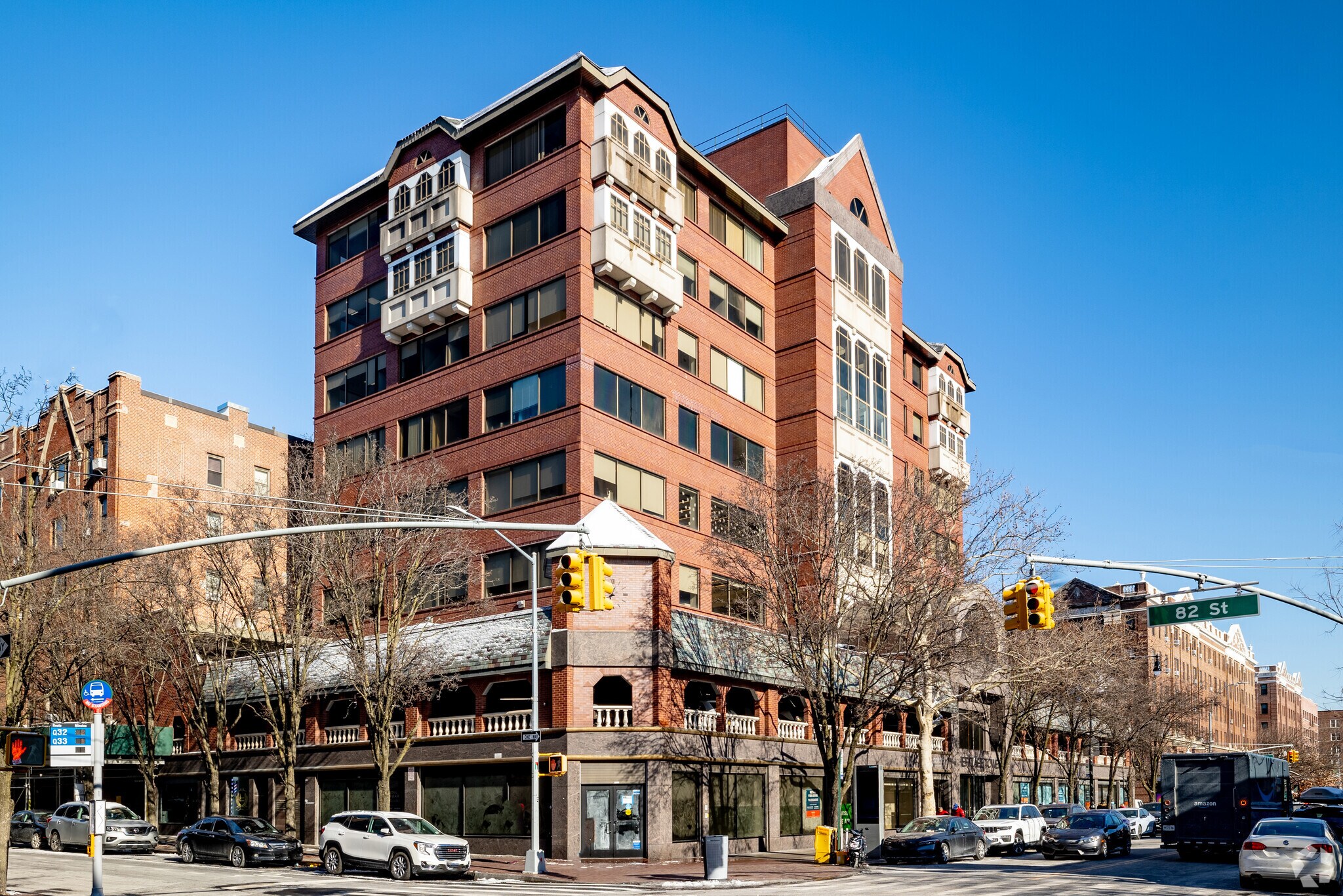 82-11 37th Ave, Jackson Heights, NY for Rent