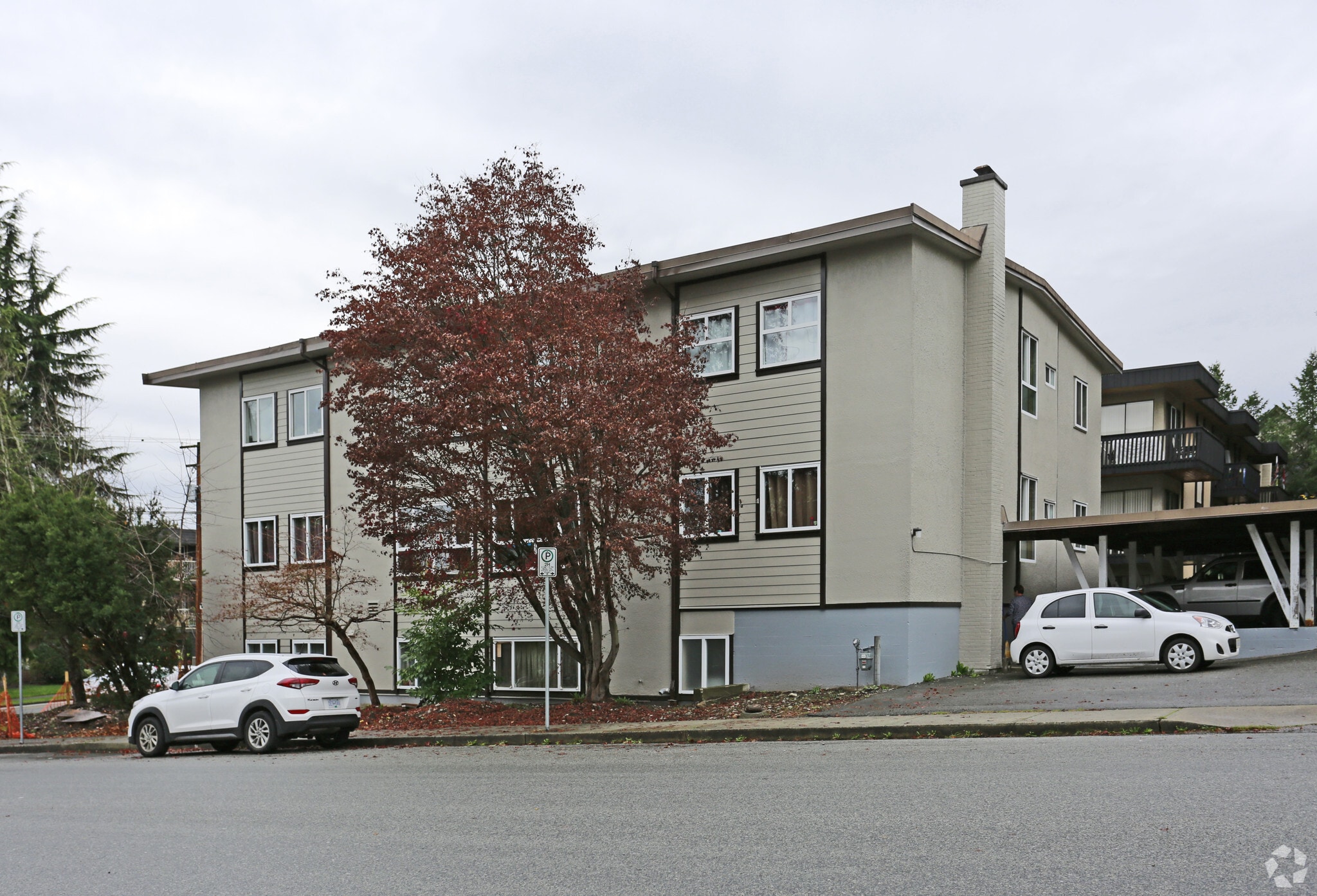 323 Seventh St, New Westminster, BC for Sale