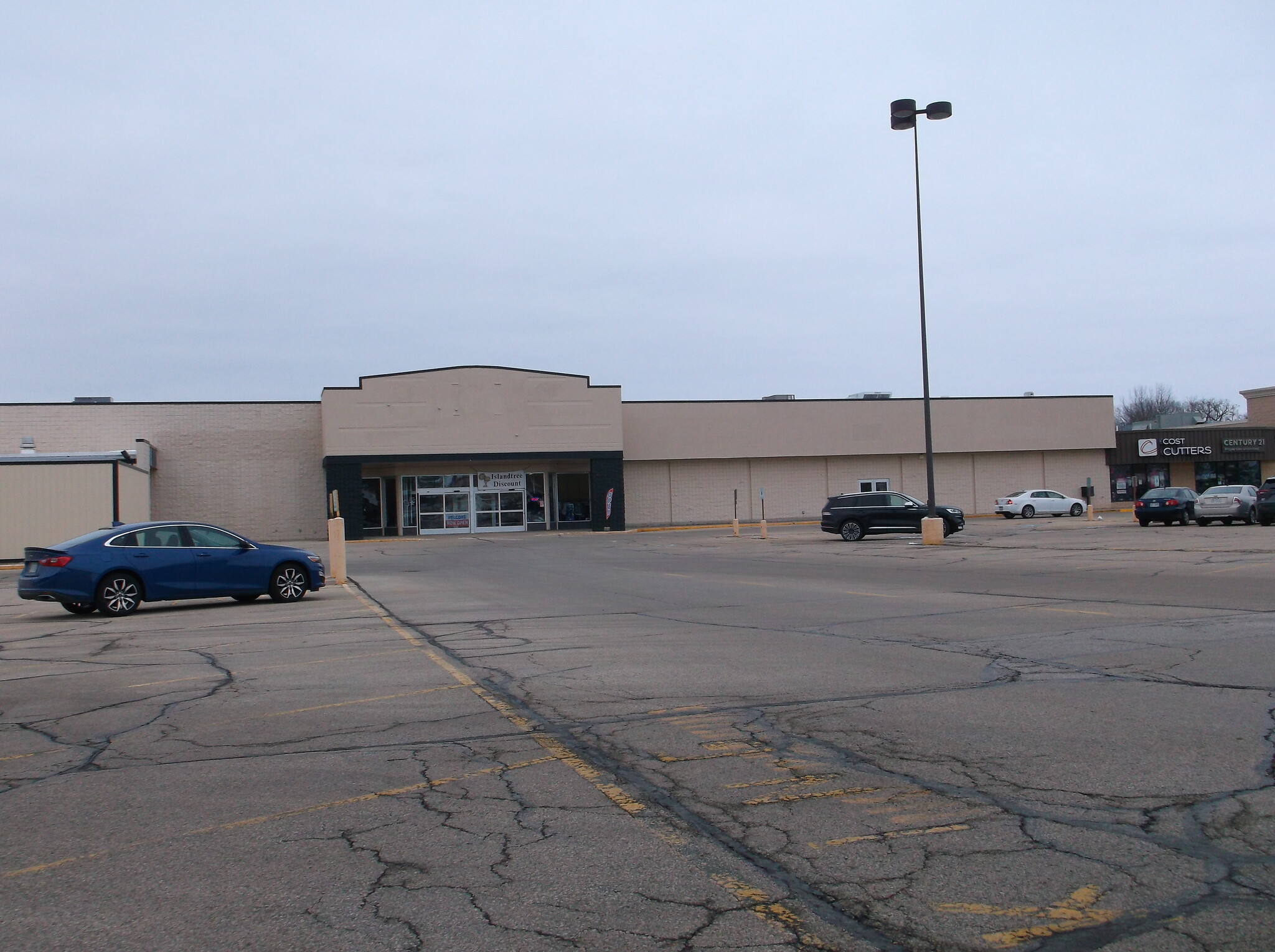 1188-1200 W Fond Du Lac St, Ripon, WI for Rent