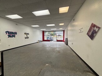 New Britain, CT Retail - 842 W Main St